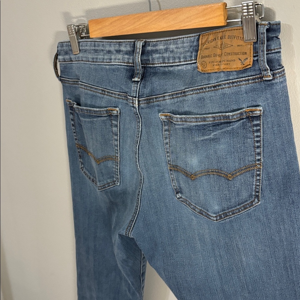 American Eagle jeans Men's Light Blue slim 360° Extreme Flex Jeans - Picture 4 of 12
